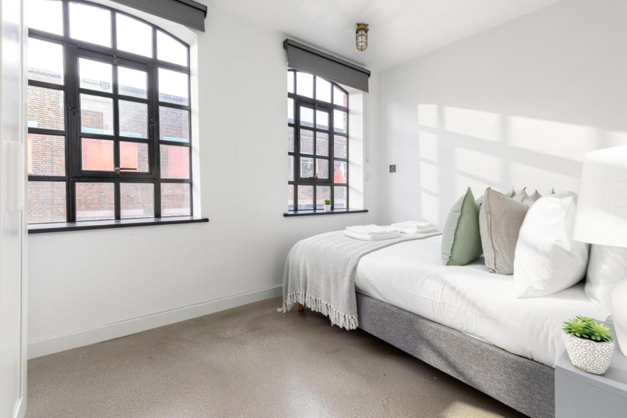 Do Not Use Apartment Birmingham Room photo